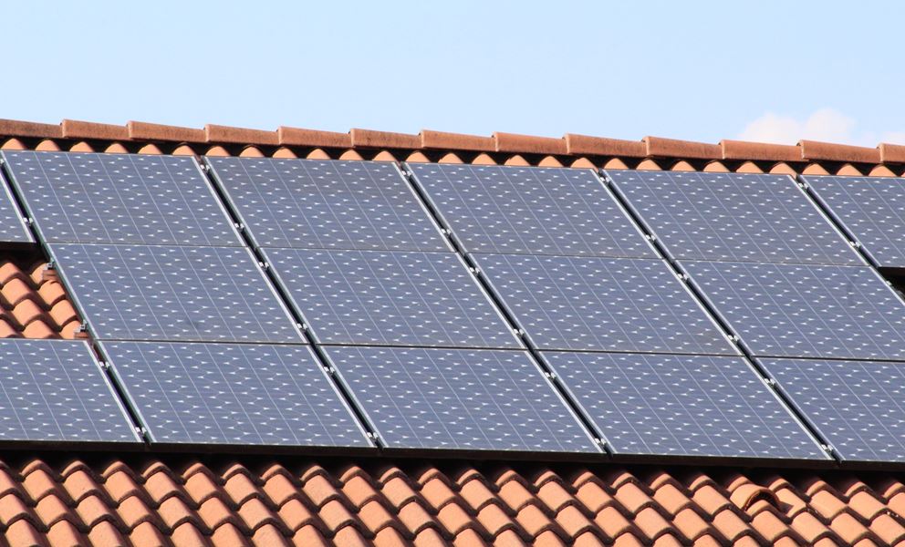 Installazione dei pannelli solari a Verona