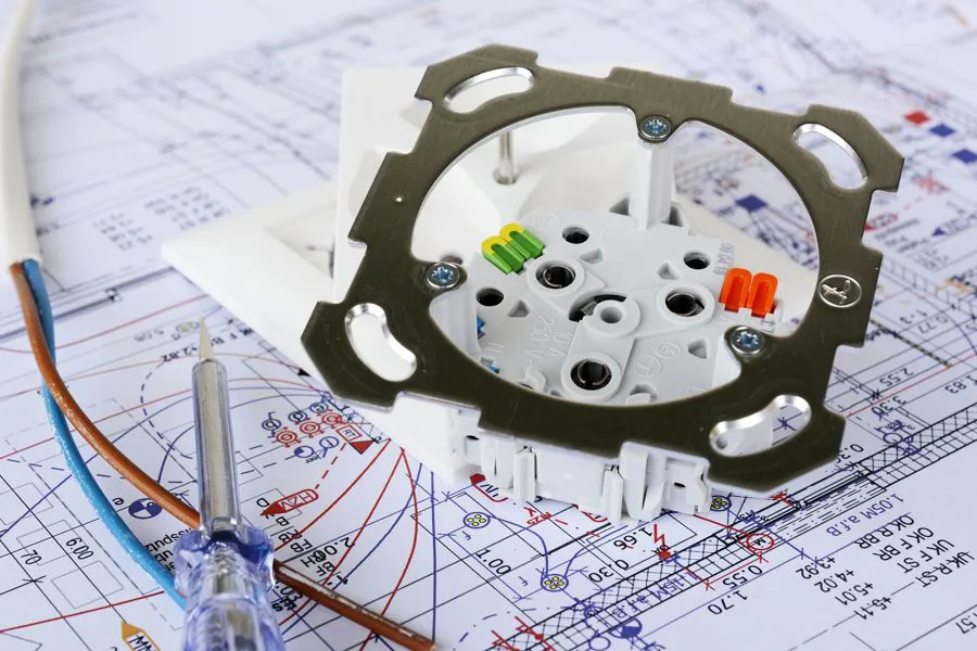 Installazione e manutenzione dell’impianto elettrico industriale