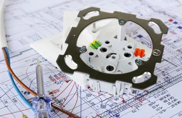 Installazione e manutenzione dell’impianto elettrico industriale